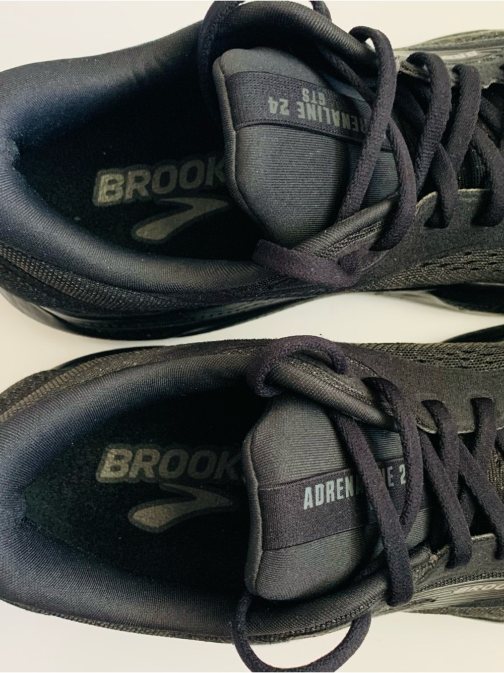 Brooks Adrenaline 24 GTS Nitrogen-Injected Women’s Running Shoes Size: 11 - Picture 6 of 15